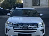 Ford Explorer 2019 года за 14 200 000 тг. в Шымкент – фото 2
