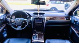 Toyota Camry 2017 годаfor13 800 000 тг. в Шымкент – фото 5