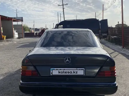 Mercedes-Benz E 200 1991 года за 1 500 000 тг. в Кентау – фото 8