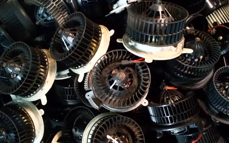Моторчик вентилятора печки за 12 000 тг. в Караганда