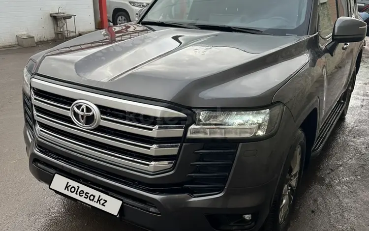 Toyota Land Cruiser 2023 года за 49 500 000 тг. в Петропавловск