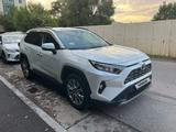 Toyota RAV4 2020 года за 16 500 000 тг. в Тараз – фото 3