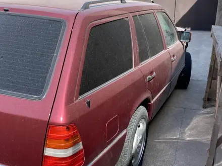 Mercedes-Benz E 220 1992 года за 1 000 000 тг. в Шымкент – фото 5