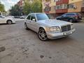 Mercedes-Benz E 220 1993 года за 1 500 000 тг. в Алматы