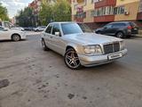 Mercedes-Benz E 220 1993 года за 1 500 000 тг. в Алматы