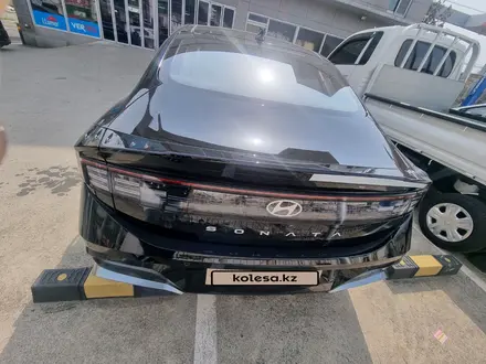 Hyundai Sonata 2024 года за 14 000 000 тг. в Алматы – фото 4