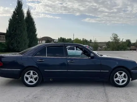 Mercedes-Benz E 280 1996 года за 2 400 000 тг. в Шымкент – фото 8