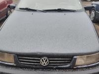 Volkswagen Passat 1996 годаүшін1 200 000 тг. в Астана