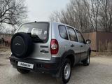 Chevrolet Niva 2012 года за 3 800 000 тг. в Актобе – фото 3
