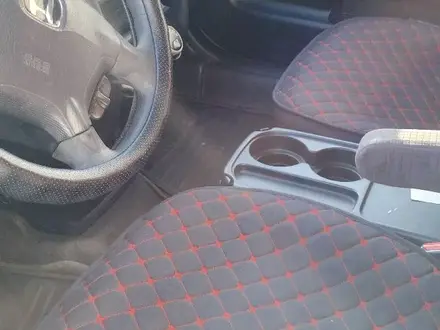 Honda CR-V 2003 года за 4 250 000 тг. в Алматы – фото 5