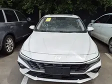 Hyundai Elantra, 2024