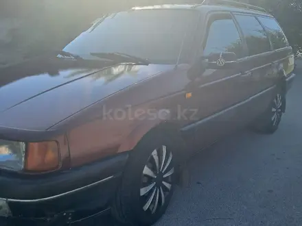 Volkswagen Passat 1993 года за 2 100 000 тг. в Шымкент