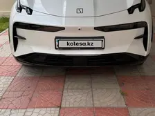 Zeekr X, 2023
