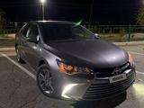 Toyota Camry 2015 года за 5 800 000 тг. в Жанаозен