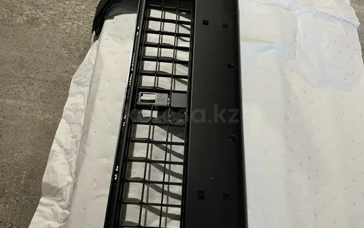 Решетка в бампер Тойота Ленд Крузер прадо 250 Toyota Land Cruiser Prado 250 за 120 000 тг. в Алматы
