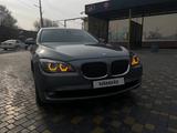 BMW 750 2011 года за 9 999 999 тг. в Атырау – фото 3