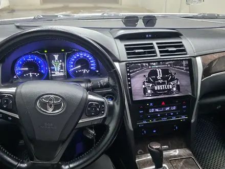 Toyota Camry 2017 года за 9 600 000 тг. в Балхаш – фото 13
