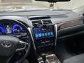 Toyota Camry 2017 года за 9 600 000 тг. в Балхаш – фото 14
