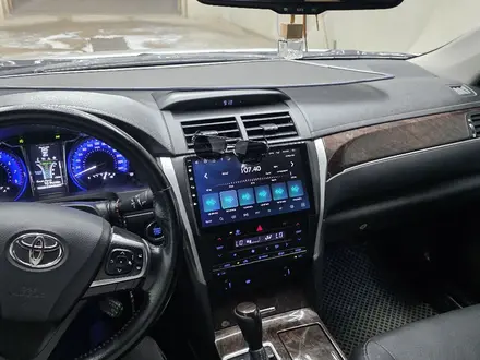 Toyota Camry 2017 года за 9 600 000 тг. в Балхаш – фото 14