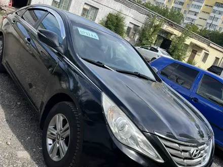 Hyundai Sonata 2014 года за 3 550 000 тг. в Астана – фото 2