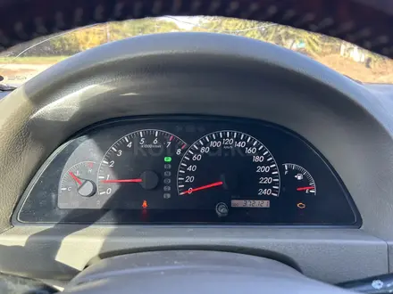 Toyota Camry 2003 года за 4 000 000 тг. в Уральск – фото 20