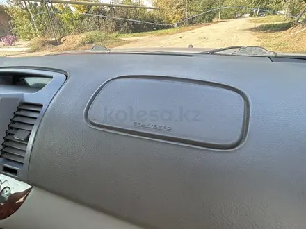 Toyota Camry 2003 года за 4 000 000 тг. в Уральск – фото 24