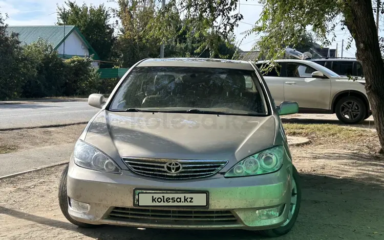 Toyota Camry 2003 годаүшін4 000 000 тг. в Уральск