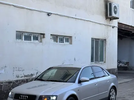 Audi A4 2002 года за 3 400 000 тг. в Актау – фото 2