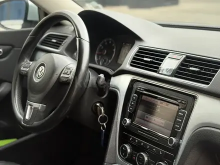 Volkswagen Passat 2011 года за 4 700 000 тг. в Актау – фото 10