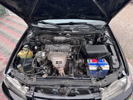 Toyota Camry 2000 года за 3 000 000 тг. в Алматы – фото 7