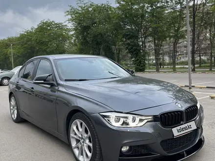 BMW 320 2013 года за 6 000 000 тг. в Алматы – фото 3