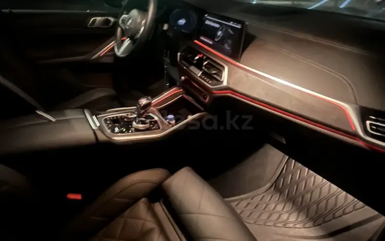 BMW X6 2023 годаүшін50 900 000 тг. в Астана
