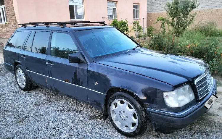 Mercedes-Benz E 220 1994 года за 1 500 000 тг. в Шымкент