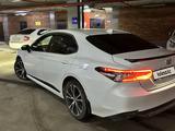 Toyota Camry 2020 годаfor14 500 000 тг. в Астана – фото 2