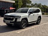 Toyota Land Cruiser 2022 года за 53 000 000 тг. в Караганда