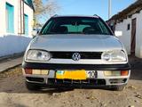 Volkswagen Golf 1995 годаүшін1 200 000 тг. в Аркалык