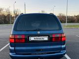 Volkswagen Sharan 1995 годаүшін3 500 000 тг. в Костанай – фото 4