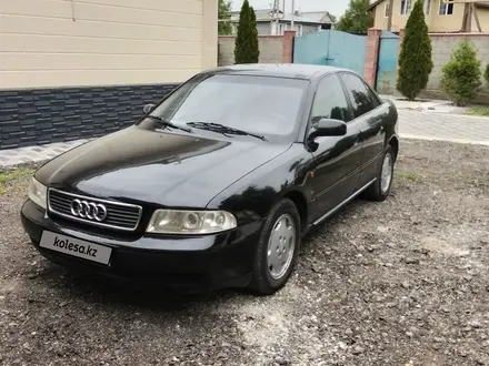 Audi A4 1995 года за 1 200 000 тг. в Алматы