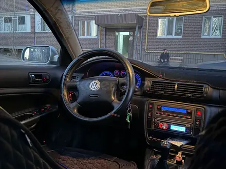 Volkswagen Passat 2002 года за 2 800 000 тг. в Актобе – фото 8