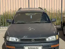 Toyota Camry, 1992