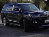 Toyota Land Cruiser 2017 годаfor40 000 000 тг. в Алматы – фото 5