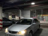 Toyota Camry 2005 года за 5 500 000 тг. в Атырау