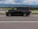 Toyota Alphard 2014 года за 14 850 000 тг. в Алматы