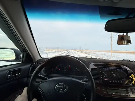 Toyota Camry 2004 года за 5 200 000 тг. в Семей – фото 7