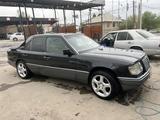 Mercedes-Benz E 230 1990 годаfor2 000 000 тг. в Шымкент