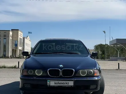 BMW 530 2000 года за 3 700 000 тг. в Талдыкорган – фото 2