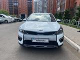 Kia Rio X-Line 2020 года за 7 800 000 тг. в Петропавловск – фото 2