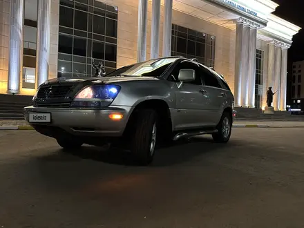 Lexus RX 300 2001 года за 6 300 000 тг. в Петропавловск – фото 2