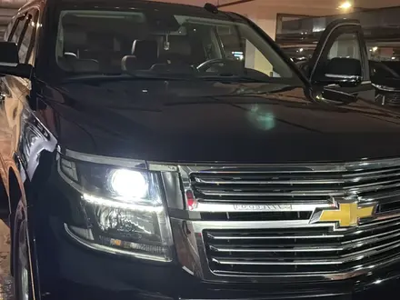 Chevrolet Tahoe 2020 года за 27 000 000 тг. в Астана