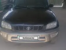 Toyota RAV4, 1996